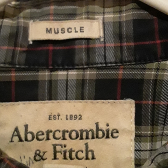 Abercrombie & Fitch Plaid button up - Picture 4 of 4
